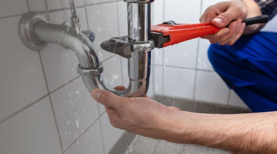 Expert burst pipe repair services in Etna, NY